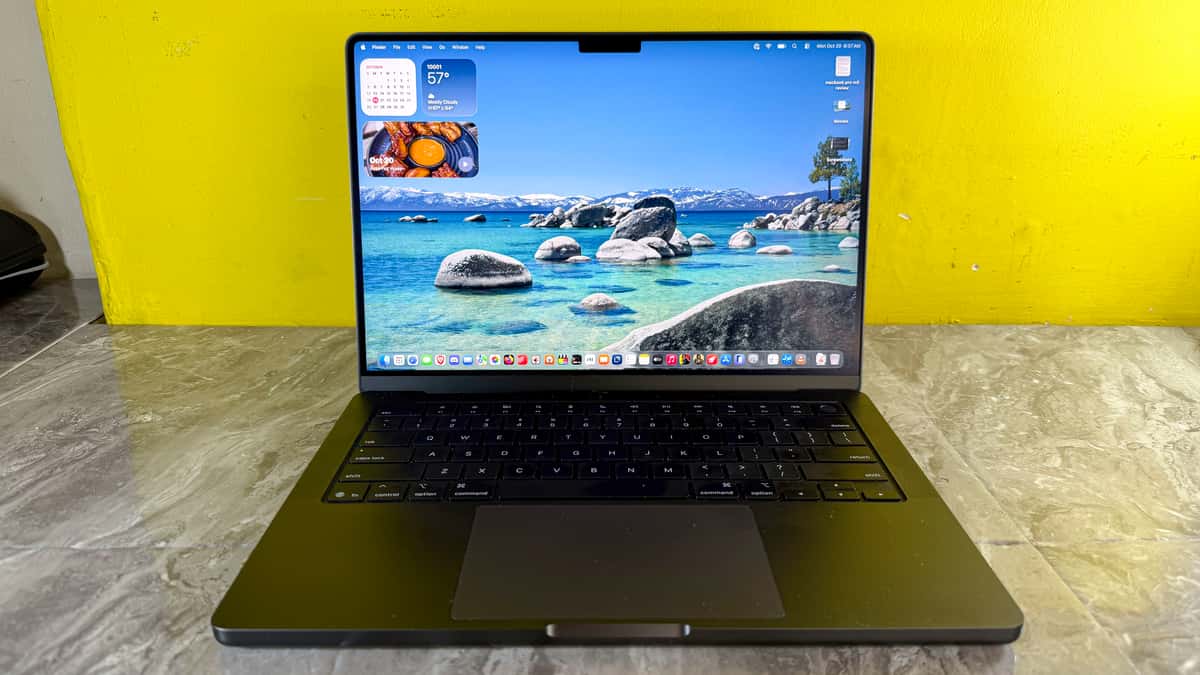 apple-14-inch-macbook-pro-m5-review.jpg