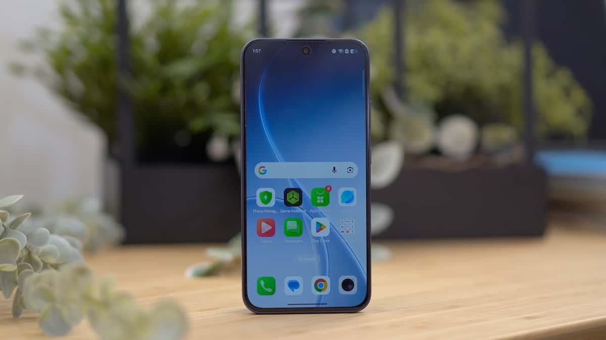 oppo-reno 15F -4.webp